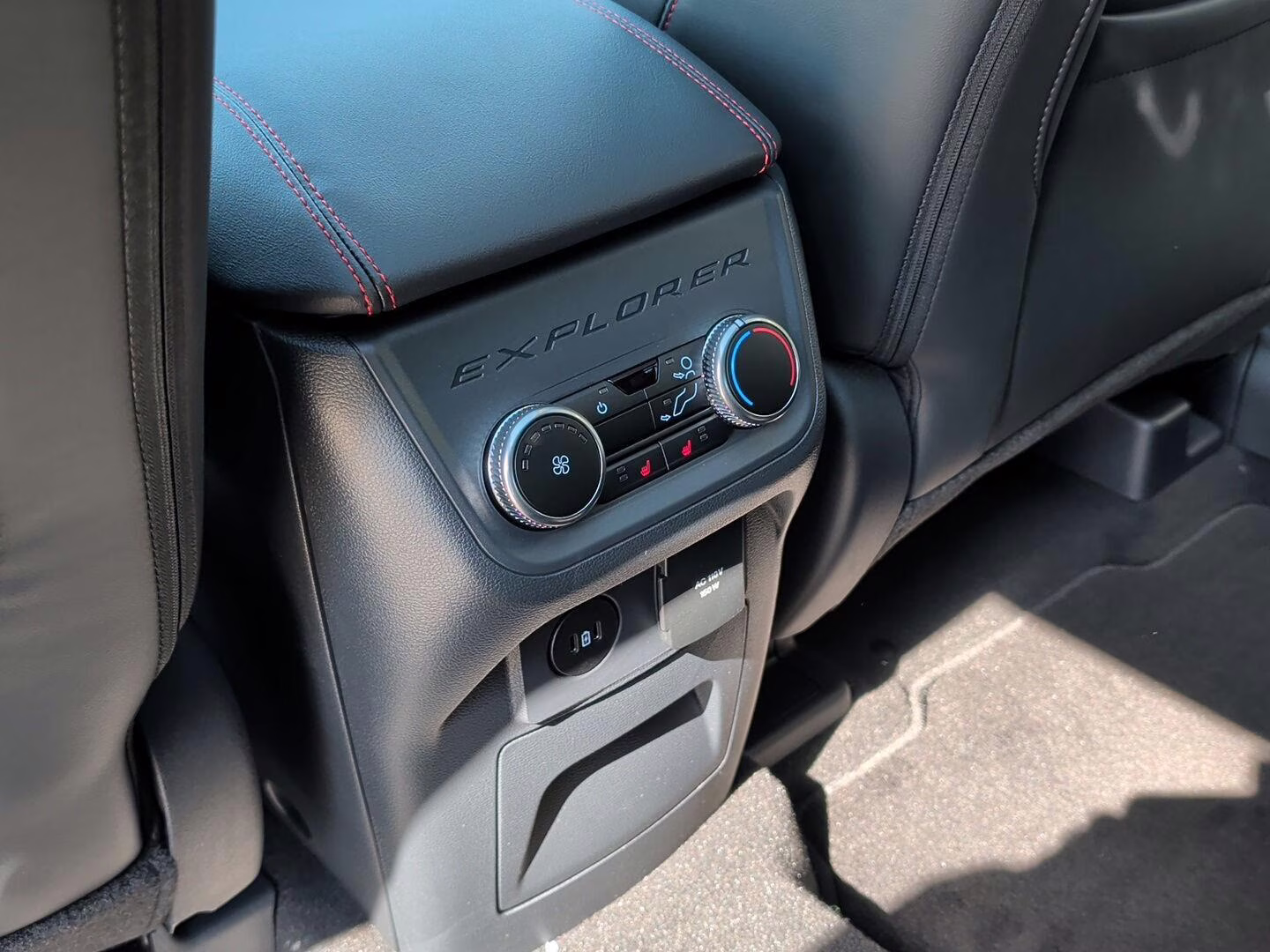 2026 Carbonized Gray Metallic Ford Explorer ST-Line 4X4 SUV