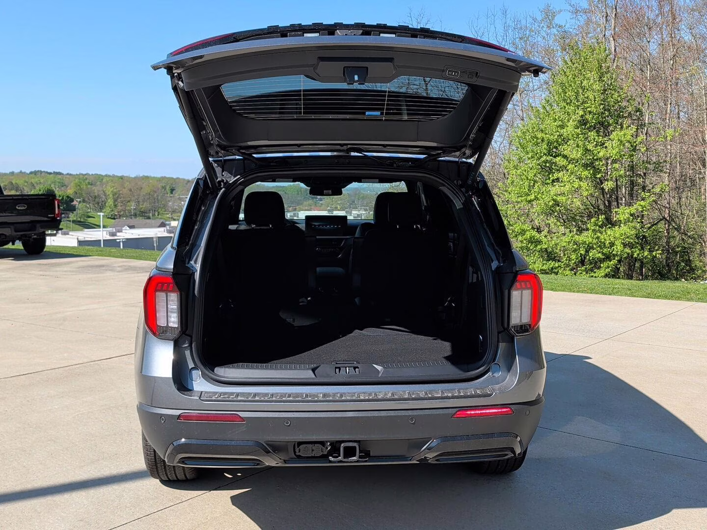 2026 Carbonized Gray Metallic Ford Explorer ST-Line 4X4 SUV