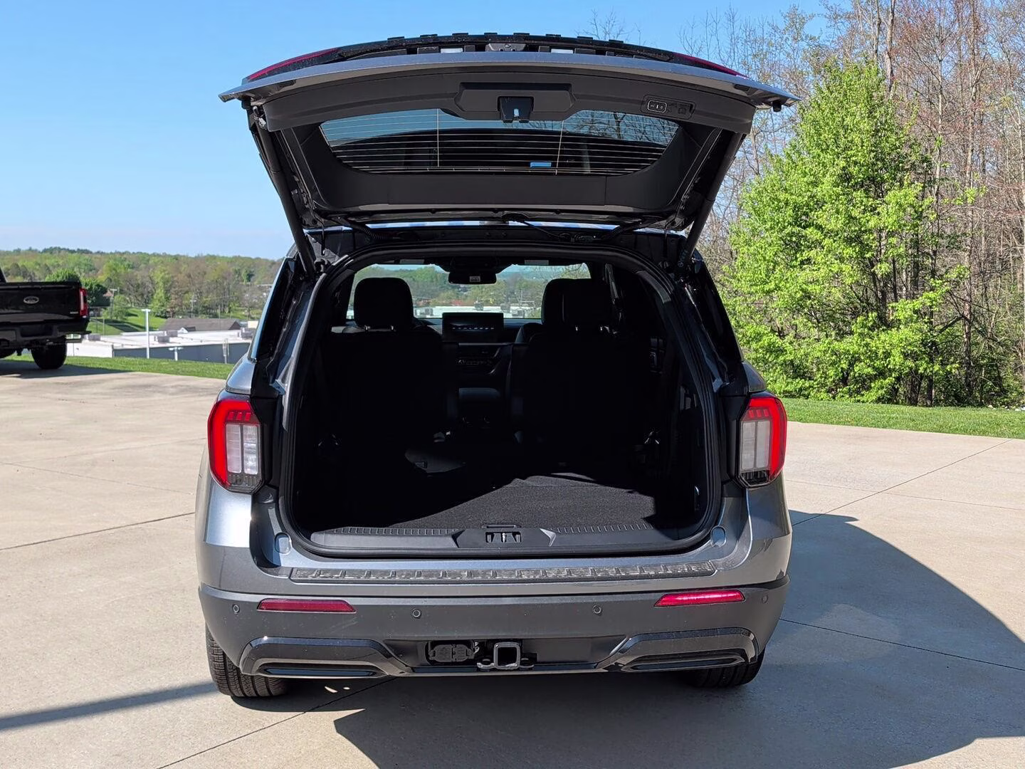 2026 Carbonized Gray Metallic Ford Explorer ST-Line 4X4 SUV