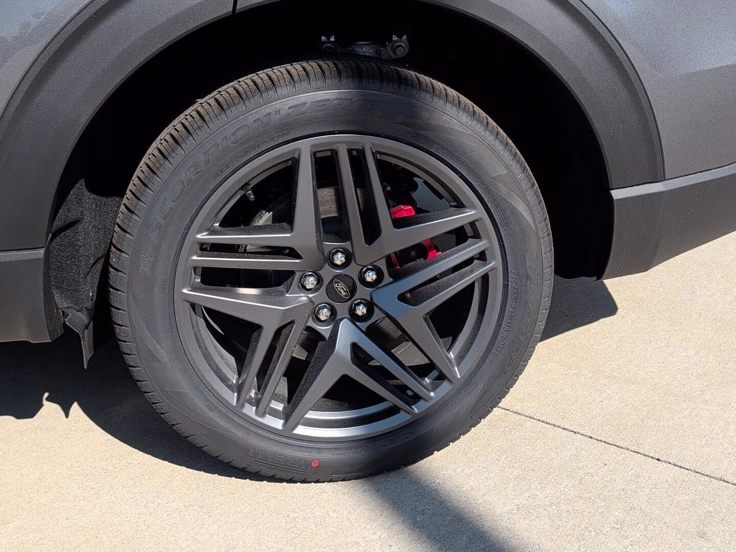 2026 Carbonized Gray Metallic Ford Explorer ST-Line 4X4 SUV