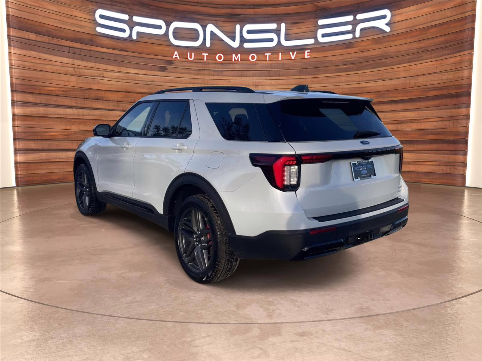 2026 Space White Metallic Ford Explorer ST-Line 4X4 SUV