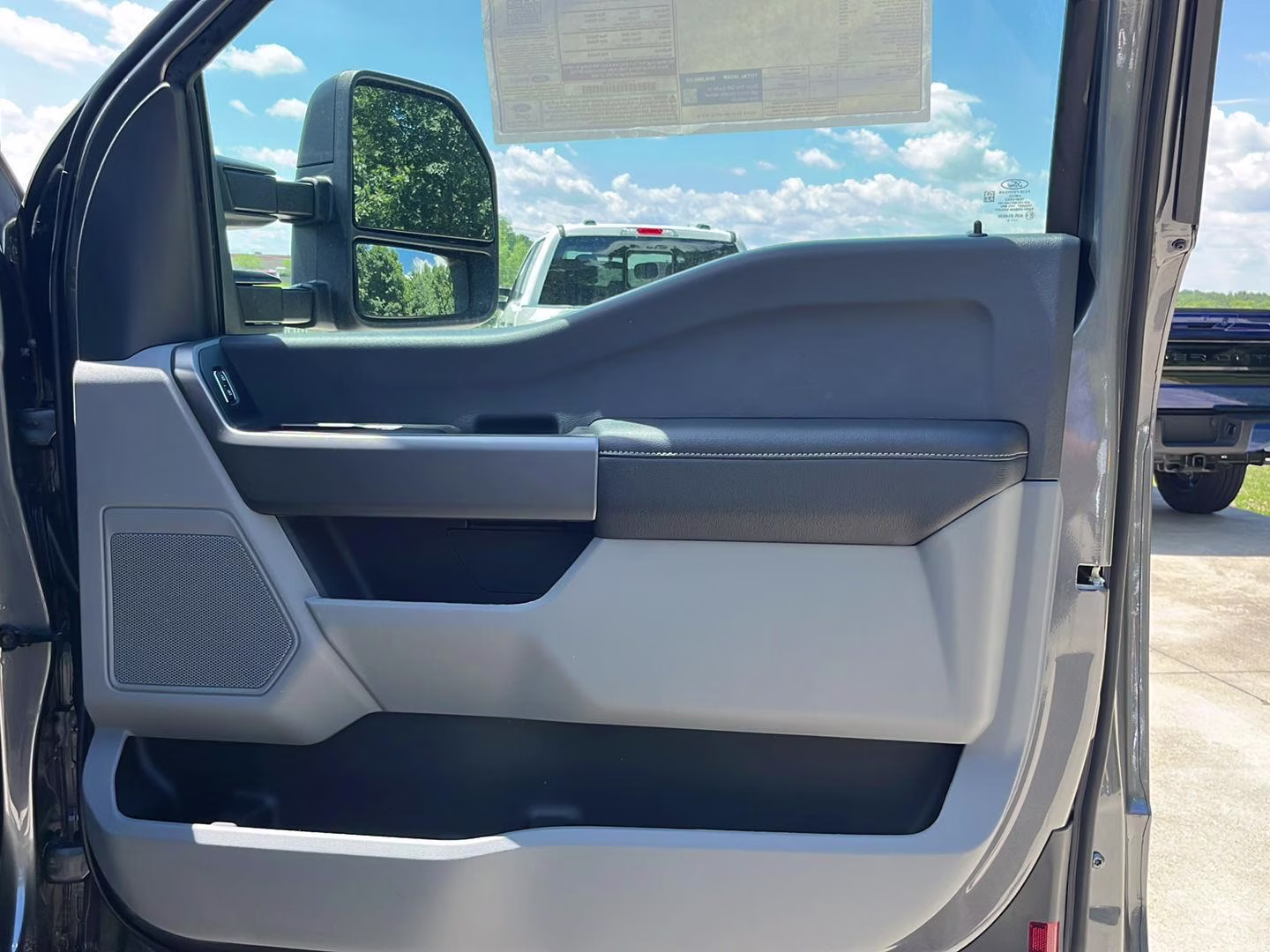 2026 Carbonized Gray Ford Super Duty F-250 SRW XL 4X4 Truck
