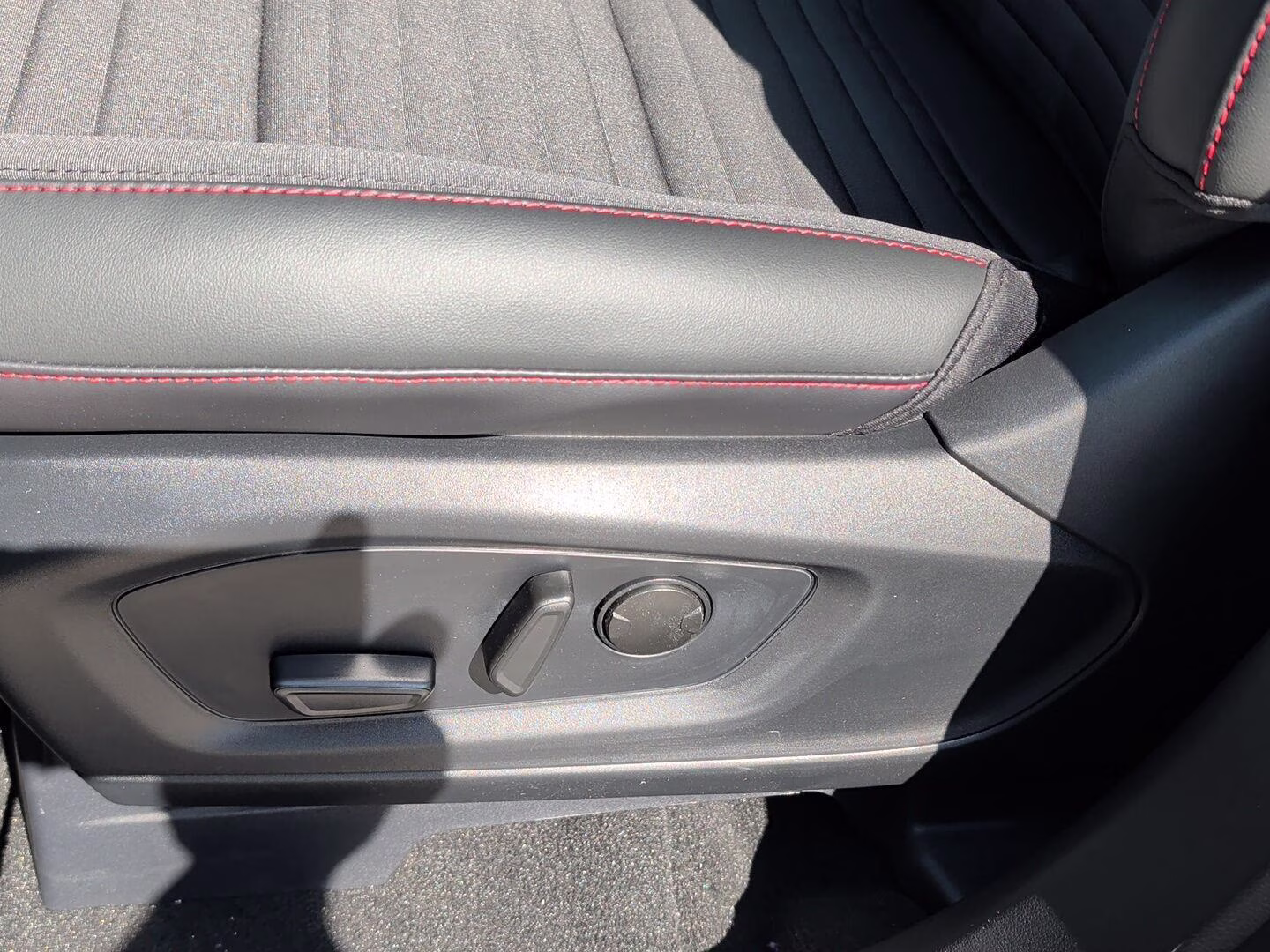 2026 Carbonized Gray Metallic Ford Explorer ST-Line 4X4 SUV