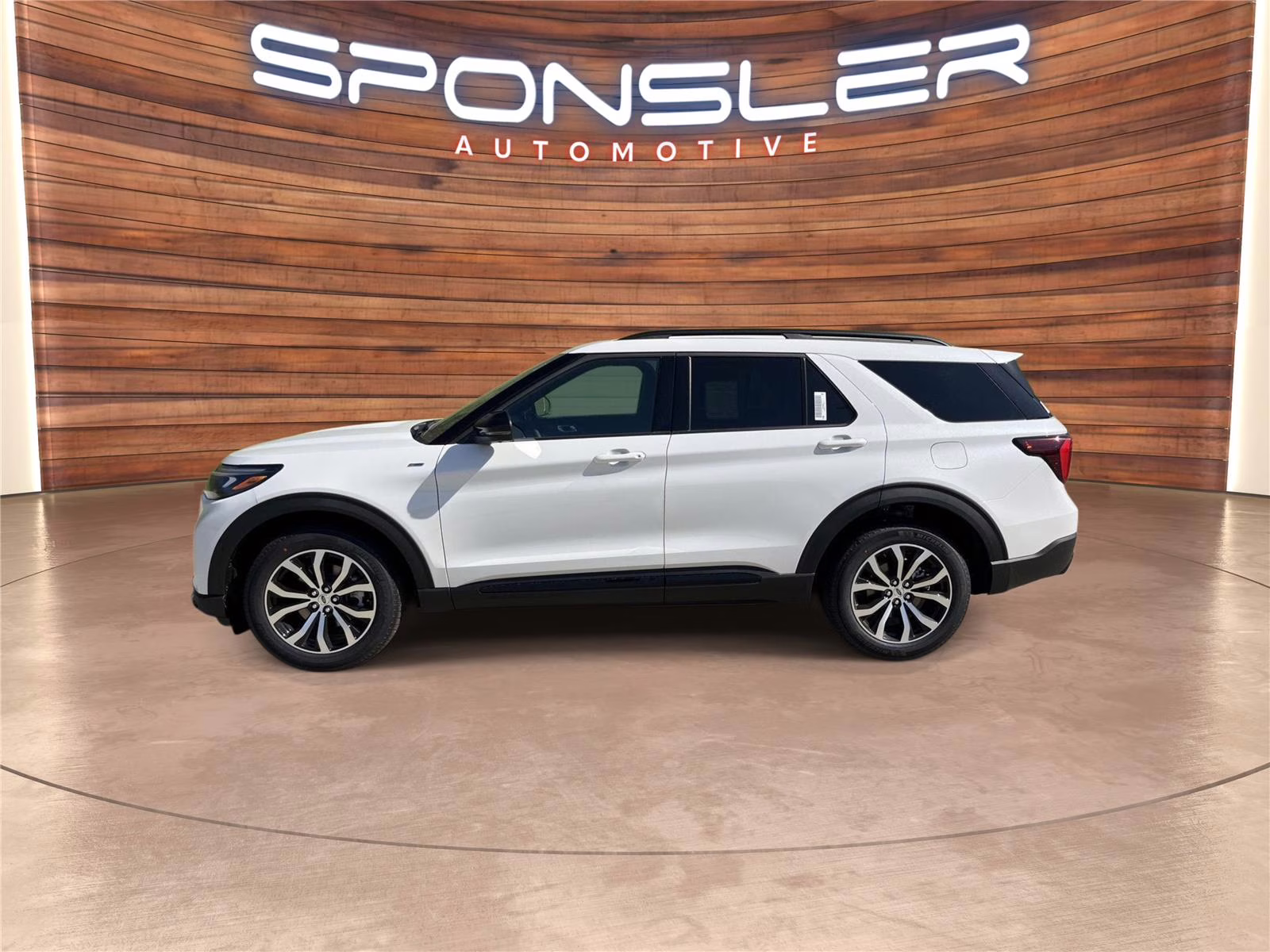 2026 Star White Metallic Tri-Coat Ford Explorer ST-Line 4X4 SUV