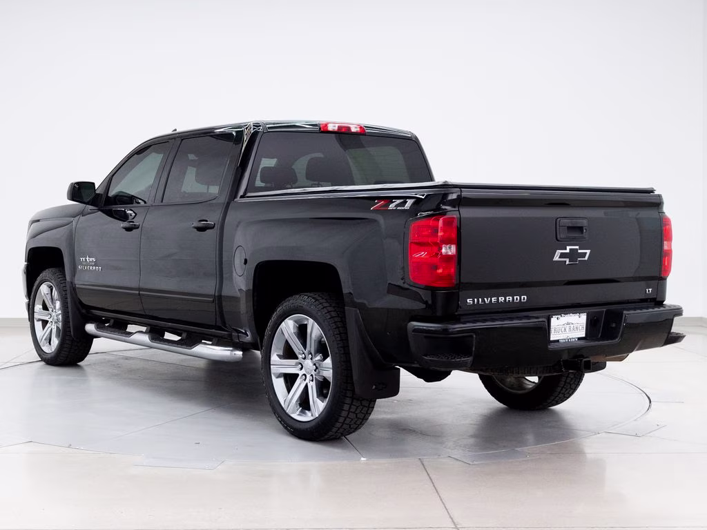2018 Black Chevrolet Silverado 1500 LT 4X4 Truck