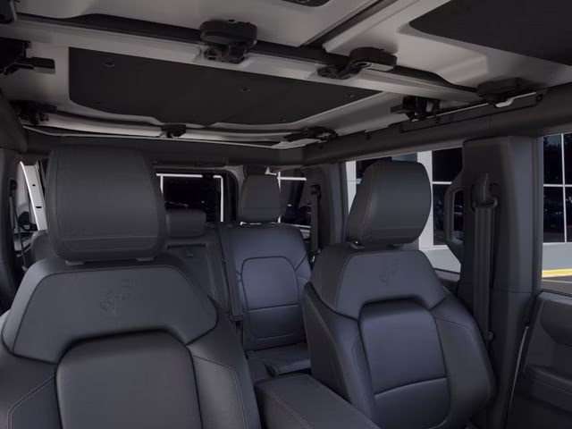 2026 Oxford White Ford Bronco Badlands 4X4 SUV