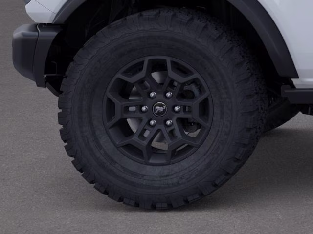 2026 Oxford White Ford Bronco Badlands 4X4 SUV