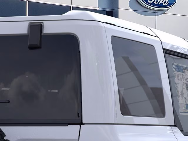 2026 Oxford White Ford Bronco Badlands 4X4 SUV