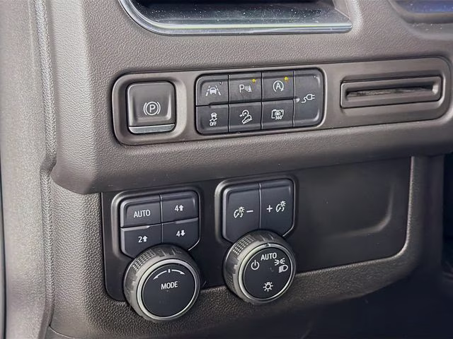 2022 Summit White Chevrolet Tahoe Z71 4X4 SUV