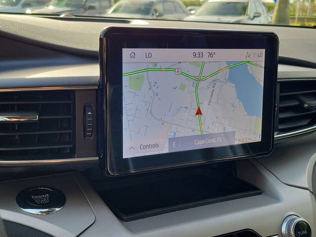 2023 Gray Metallic Ford Explorer XLT RWD SUV