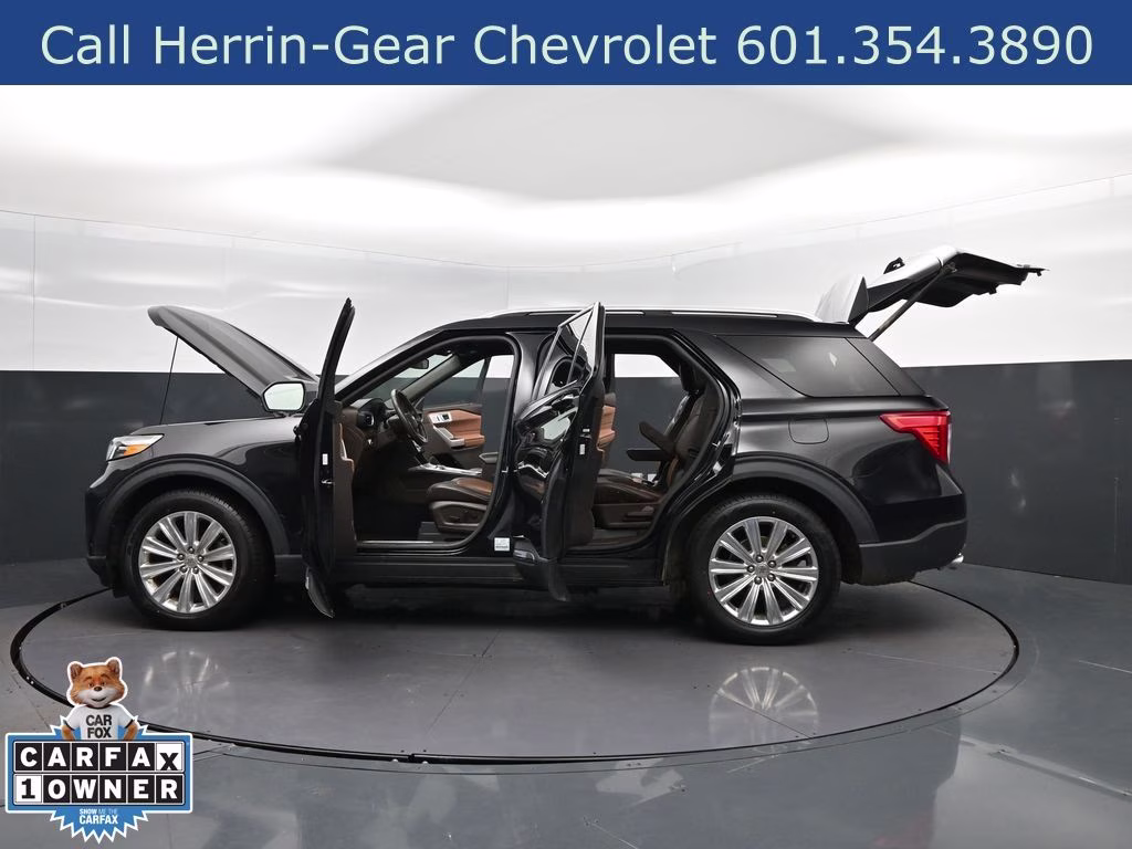 2023 Black Metallic Ford Explorer King Ranch RWD SUV