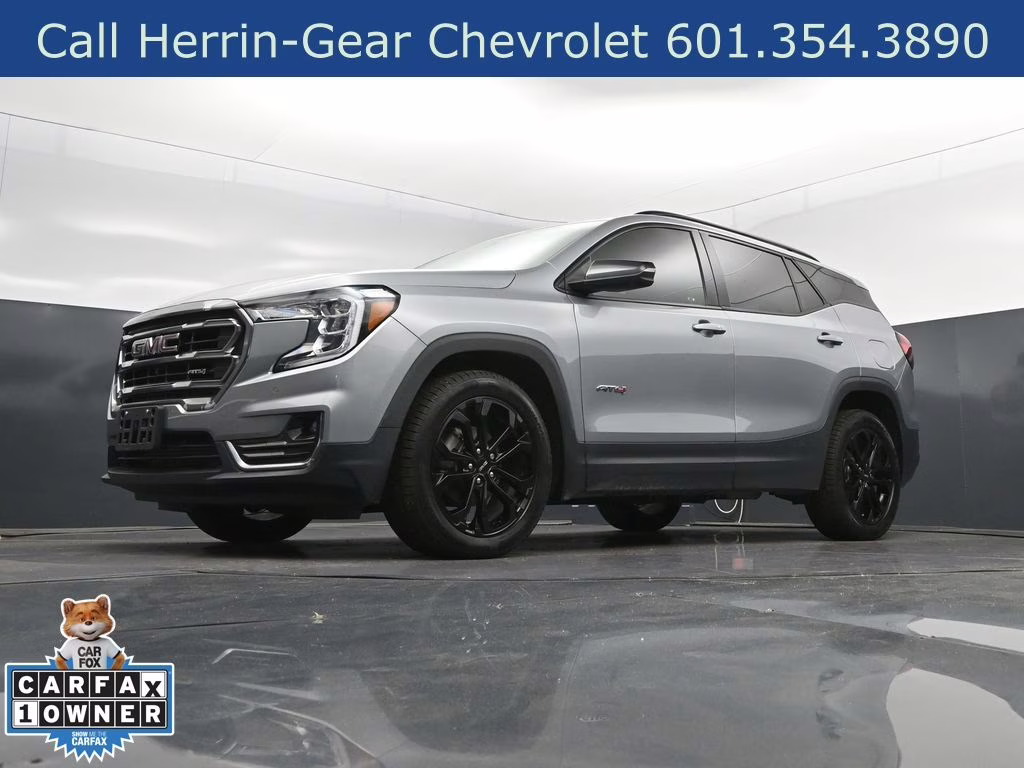 2023 Sterling Metallic GMC Terrain AT4 AWD SUV