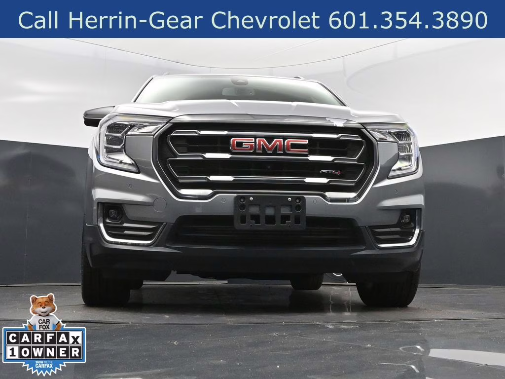 2023 Sterling Metallic GMC Terrain AT4 AWD SUV