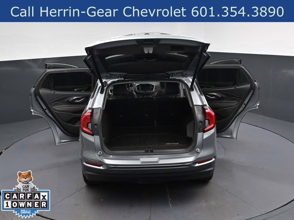 2023 Sterling Metallic GMC Terrain AT4 AWD SUV