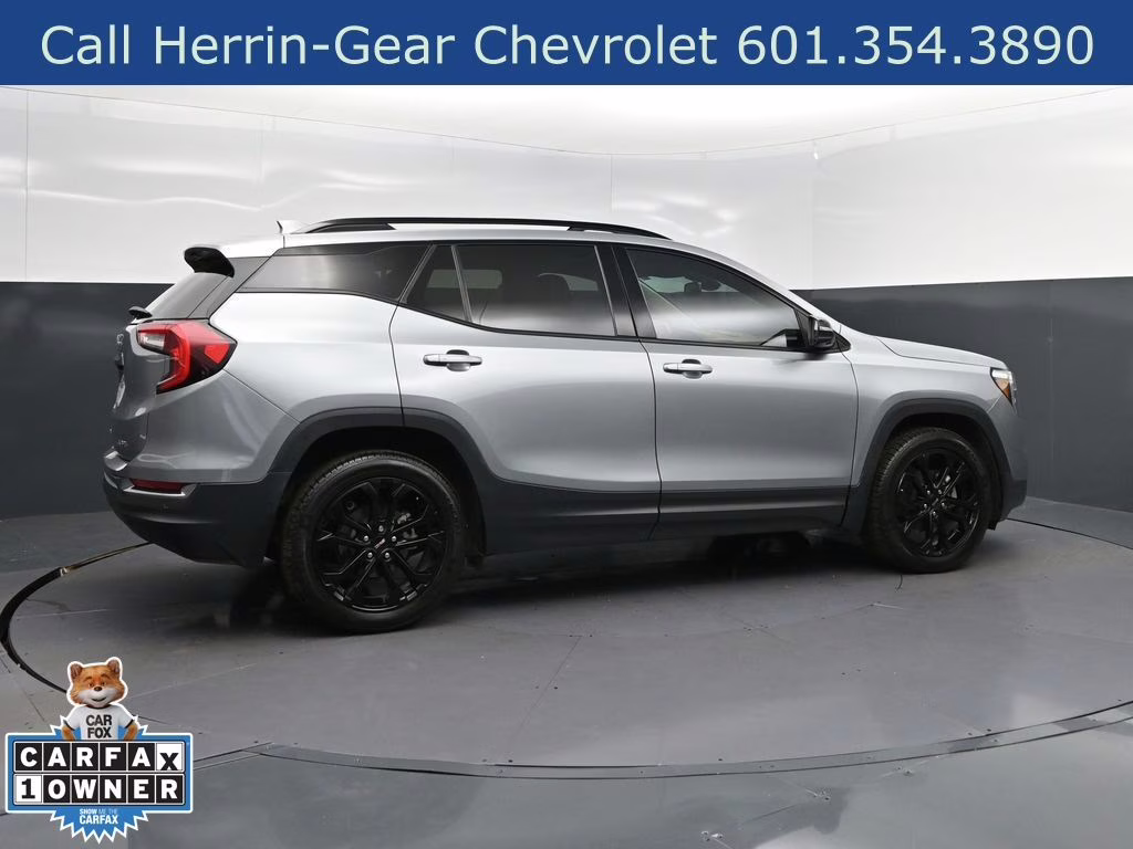 2023 Sterling Metallic GMC Terrain AT4 AWD SUV