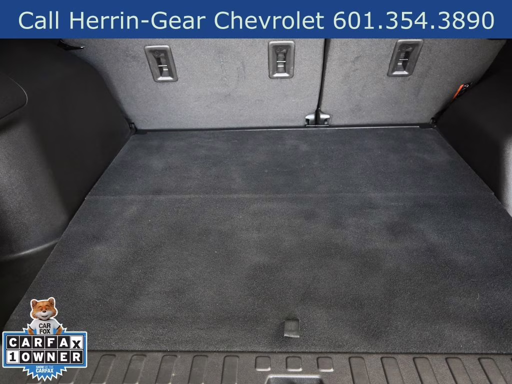 2024 Black Metallic Chevrolet Equinox LT FWD SUV
