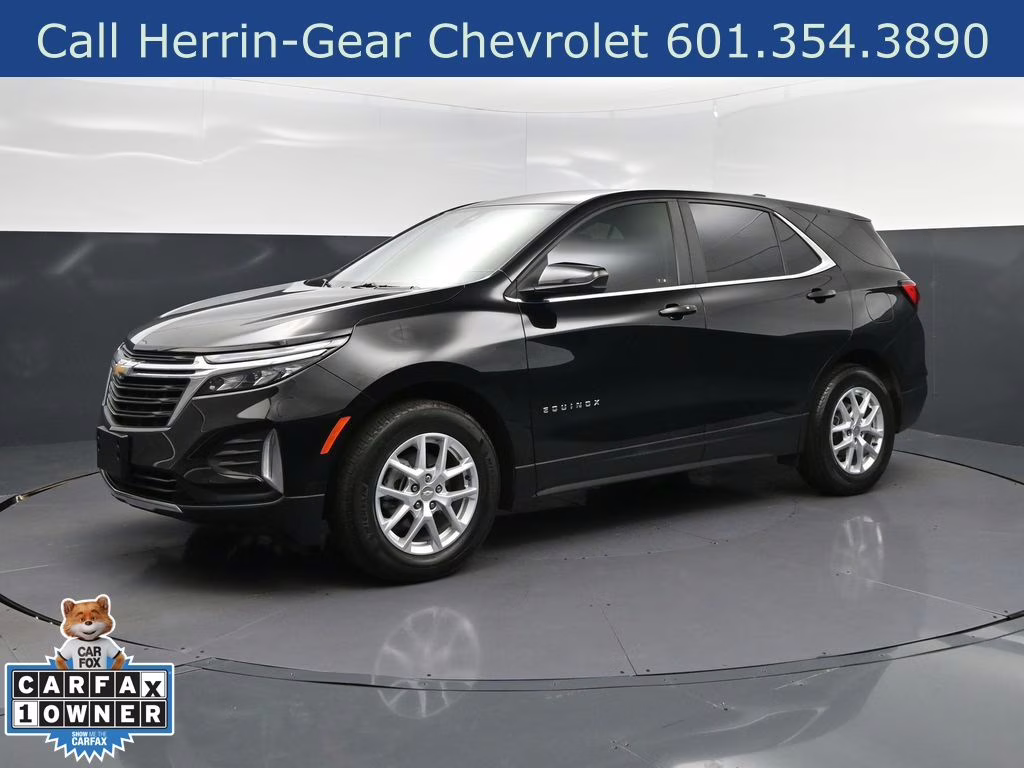 2024 Black Metallic Chevrolet Equinox LT FWD SUV
