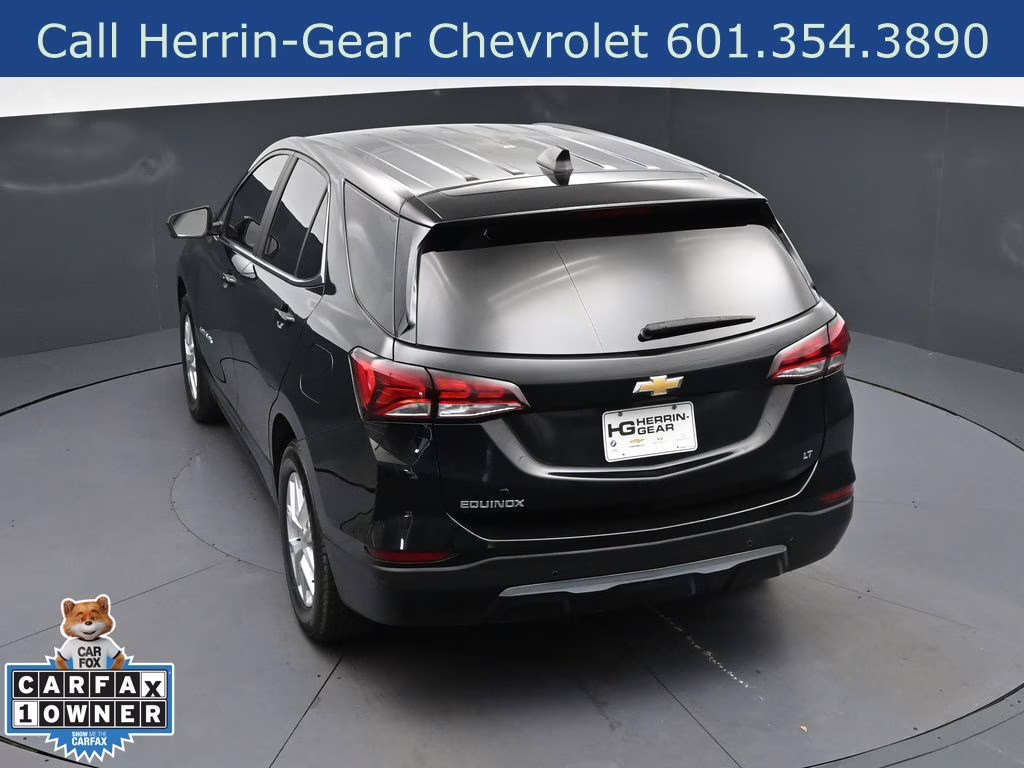 2024 Black Metallic Chevrolet Equinox LT FWD SUV