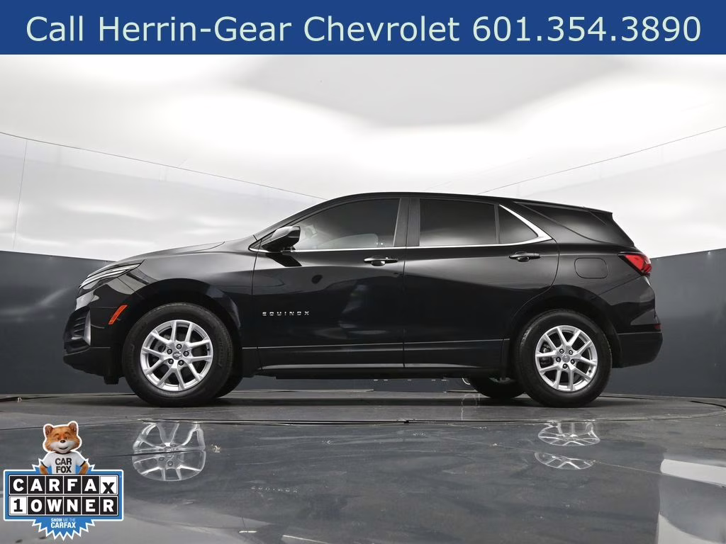 2024 Black Metallic Chevrolet Equinox LT FWD SUV