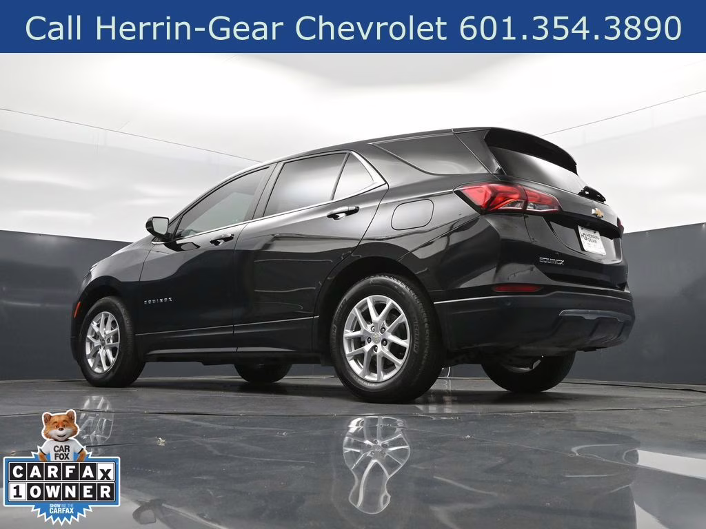2024 Black Metallic Chevrolet Equinox LT FWD SUV