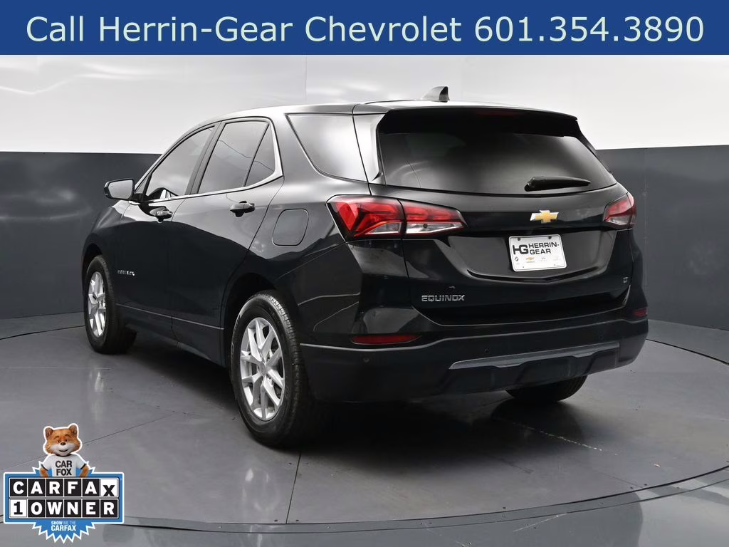 2024 Black Metallic Chevrolet Equinox LT FWD SUV