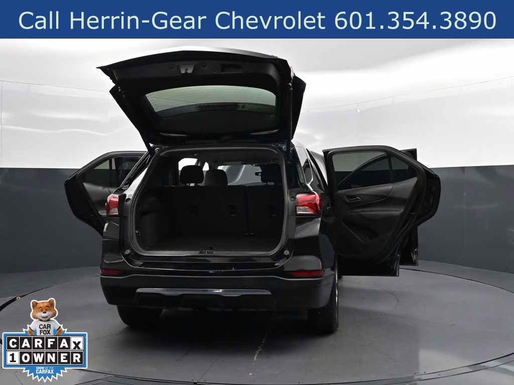 2024 Black Metallic Chevrolet Equinox LT FWD SUV