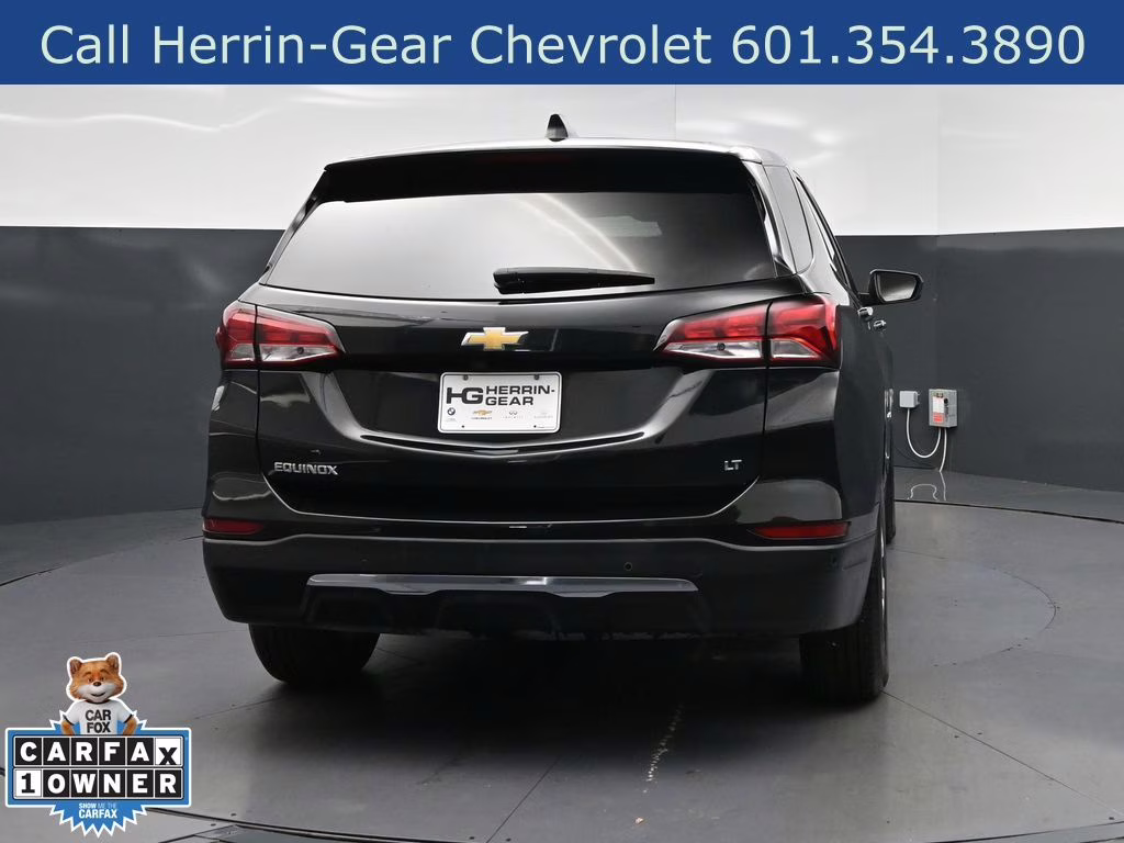 2024 Black Metallic Chevrolet Equinox LT FWD SUV