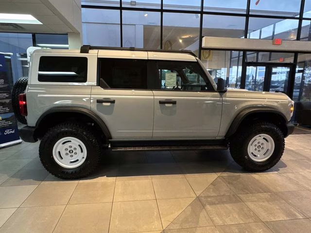 2026 Avalanche Ford Bronco Heritage Edition 4X4 SUV