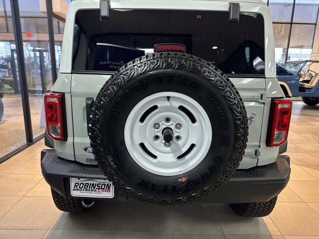 2026 Avalanche Ford Bronco Heritage Edition 4X4 SUV