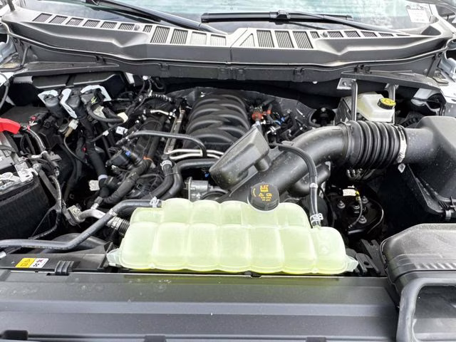 2026 Oxford White Ford F-150 XLT RWD Truck