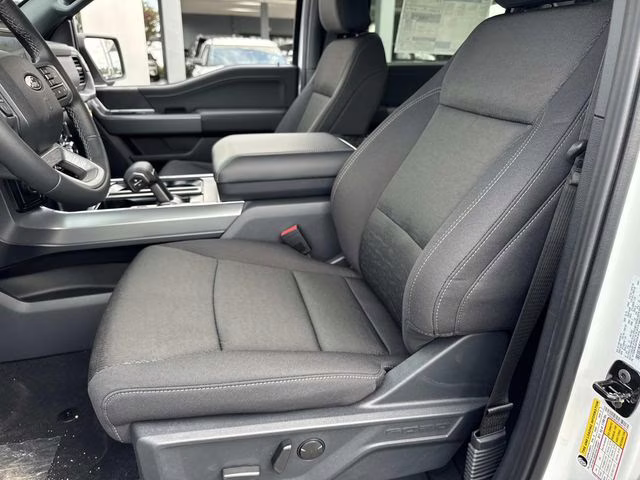 2026 Oxford White Ford F-150 XLT RWD Truck
