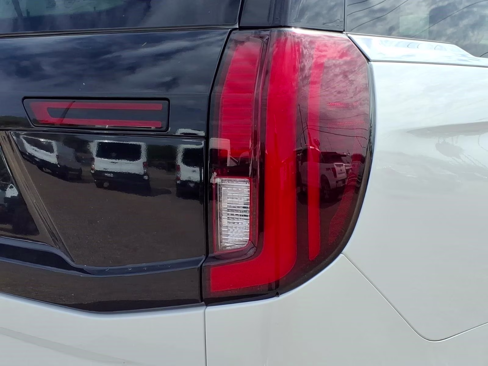2026 White Ford Expedition Max Platinum 4X4 SUV