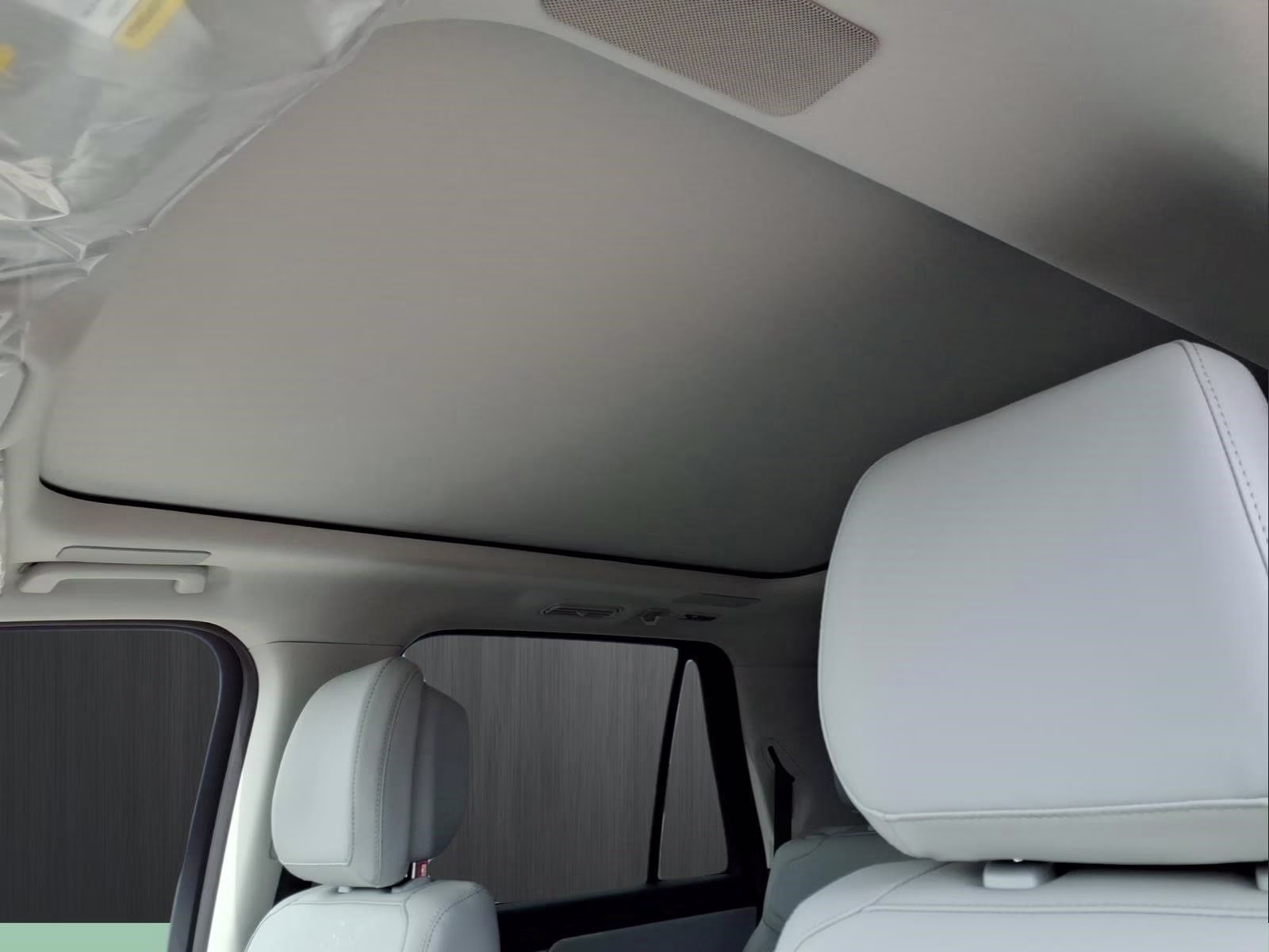 2026 White Ford Expedition Max Platinum 4X4 SUV