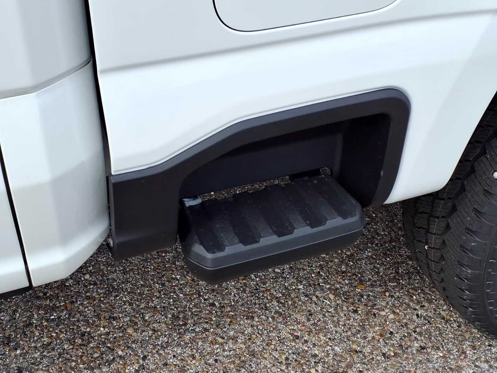 2026 White Ford Super Duty F-250 SRW King Ranch 4X4 Truck