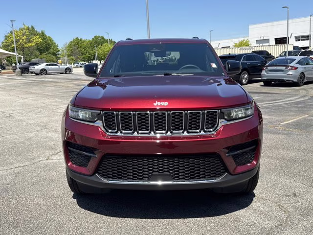 2024 Velvet Red Pearlcoat Jeep Grand Cherokee Laredo X 4X4 SUV