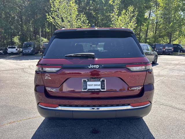 2024 Velvet Red Pearlcoat Jeep Grand Cherokee Laredo X 4X4 SUV