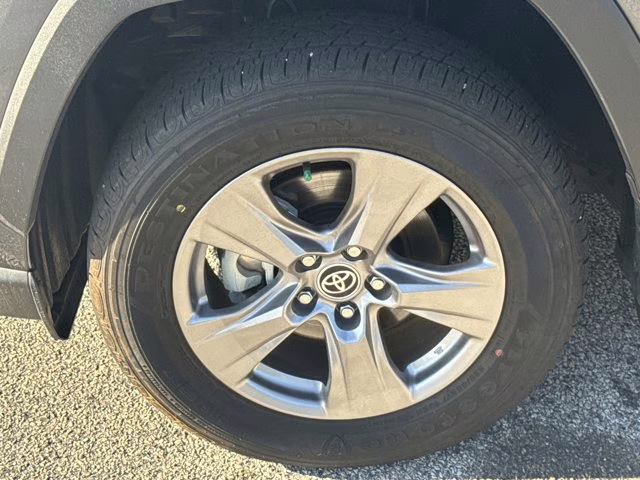 2025 Magnetic Gray Metallic Toyota RAV4 Hybrid LE AWD SUV