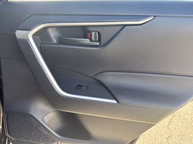 2025 Magnetic Gray Metallic Toyota RAV4 Hybrid LE AWD SUV