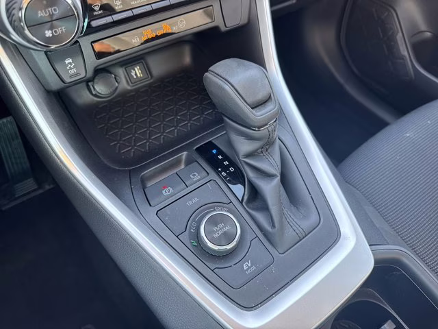 2025 Magnetic Gray Metallic Toyota RAV4 Hybrid LE AWD SUV