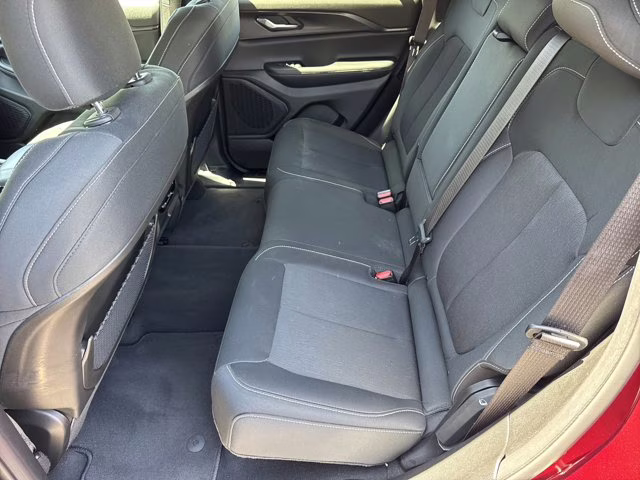 2024 Velvet Red Pearlcoat Jeep Grand Cherokee Laredo X 4X4 SUV