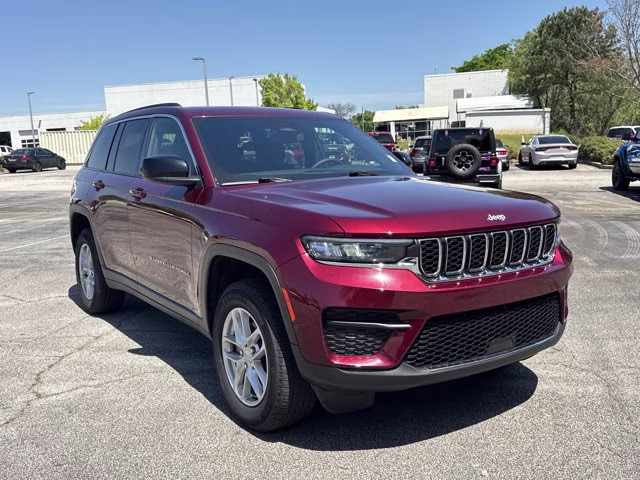 2024 Velvet Red Pearlcoat Jeep Grand Cherokee Laredo X 4X4 SUV