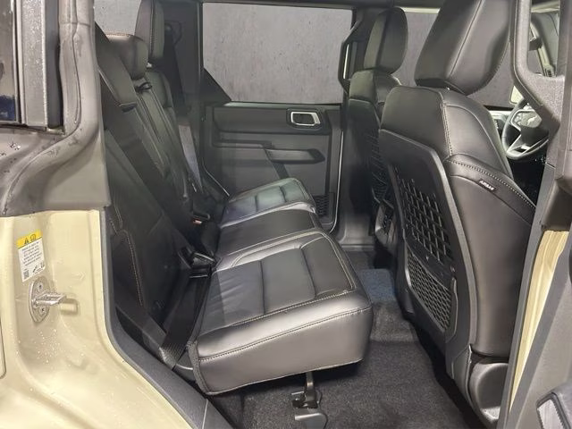 2026 Desert Sand Ford Bronco Badlands 4X4 SUV