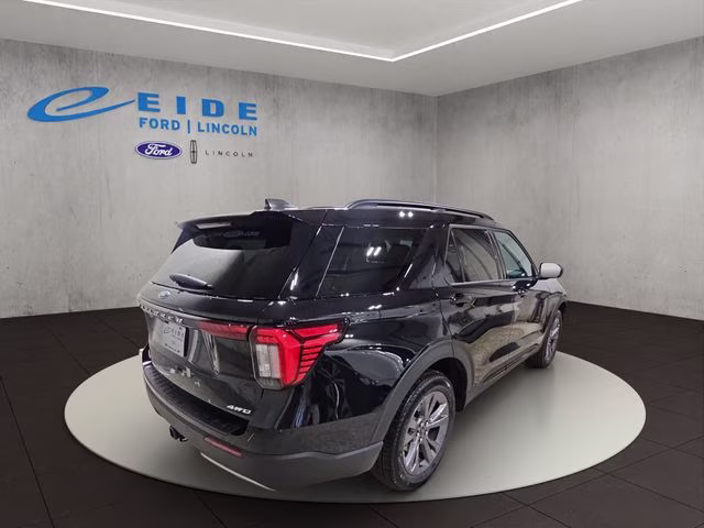 2026 Agate Black Metallic Ford Explorer Active 4X4 SUV