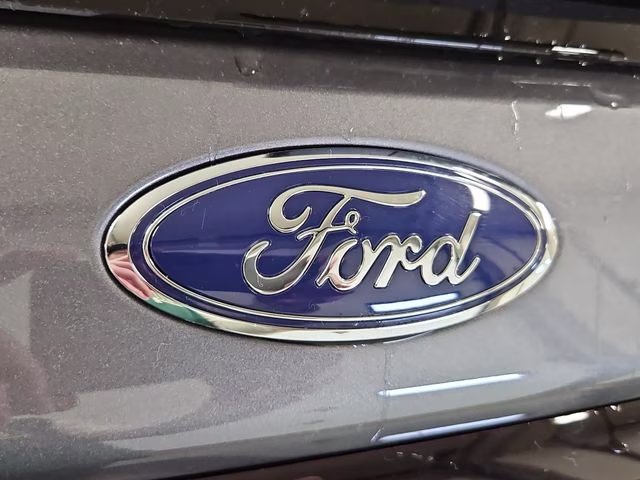 2026 Carbonized Gray Metallic Ford Explorer Active 4X4 SUV