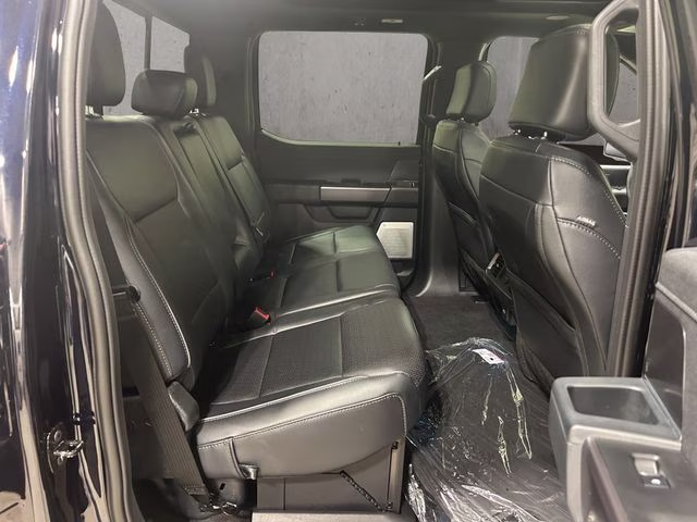 2026 Carbonized Gray Metallic Ford F-150 Lariat Black Appearance 4X4 Truck
