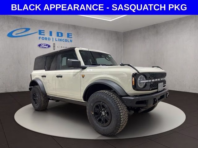2026 Desert Sand Ford Bronco Badlands 4X4 SUV