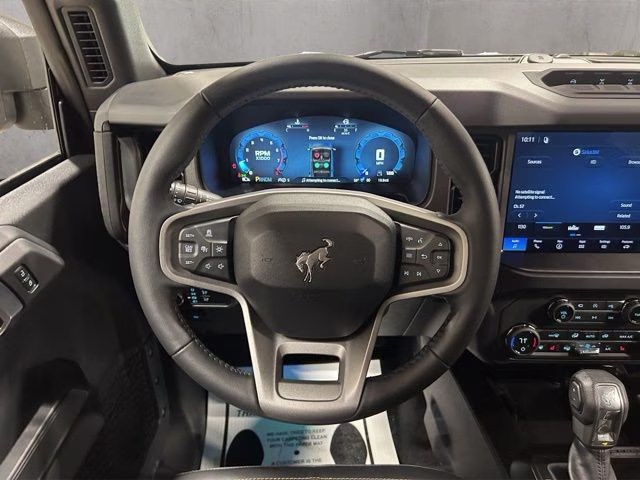 2026 Desert Sand Ford Bronco Badlands 4X4 SUV