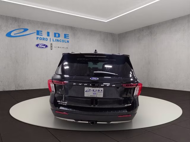 2026 Agate Black Metallic Ford Explorer Active 4X4 SUV