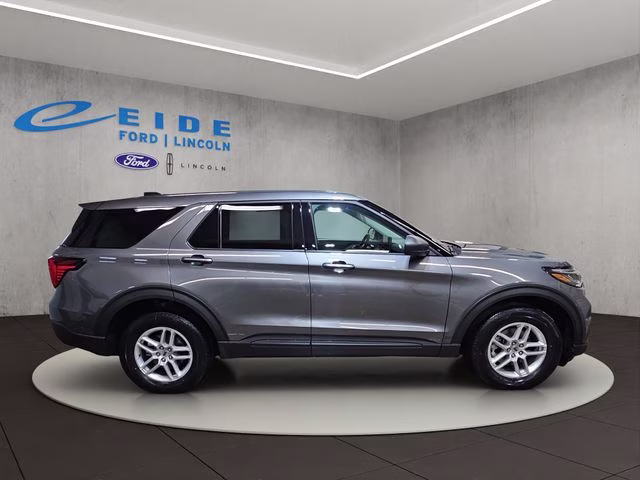 2026 Carbonized Gray Metallic Ford Explorer Active 4X4 SUV