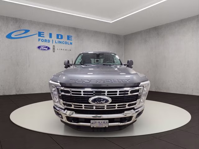 2026 Carbonized Gray Metallic Ford Super Duty F-250 SRW XLT 4X4 Truck